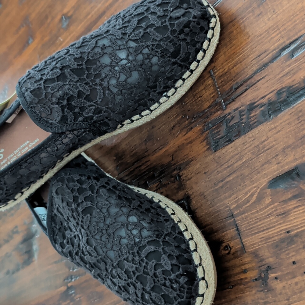 TOMS Black Lace Espadrille Rope Flats Size W8 NEW - Picture 6 of 12